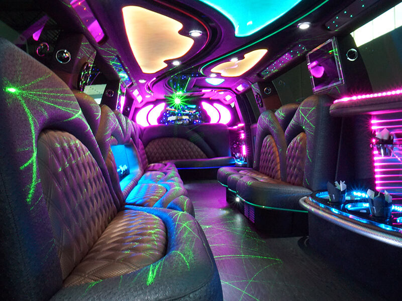 Stretch Hummer limousine for 20 passengers